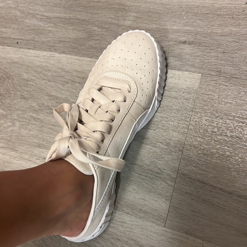 Puma Low Mule - Cream Suede - Picture 7 of 8